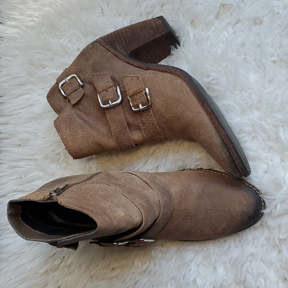 Dolce Vita Colten buckle boot booties - Picture 2 of 9